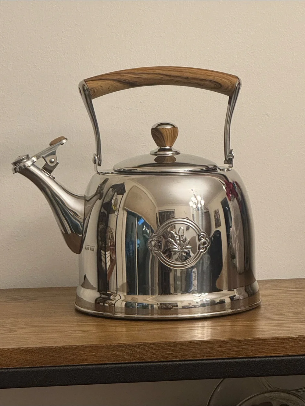 Pioneer Woman Stainless Steel Tea Kettle Acacia Wood Handle EUC